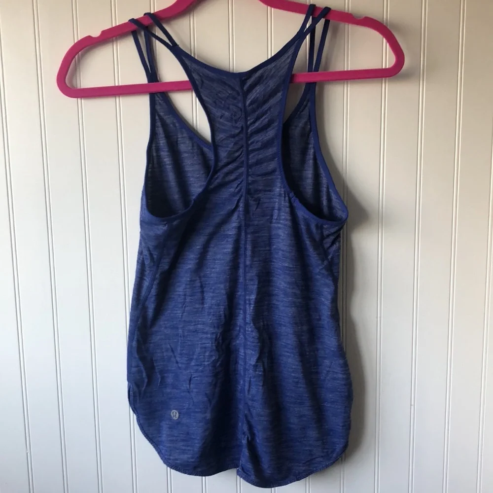 Lululemon Racerback Tank Size 6 - Picture 4 of 7